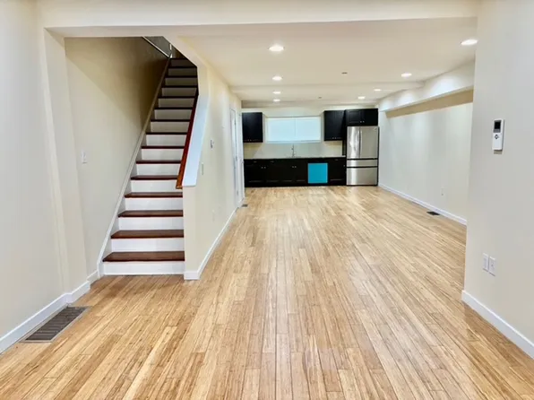 2030 E Dauphin St, Philadelphia, PA 19125