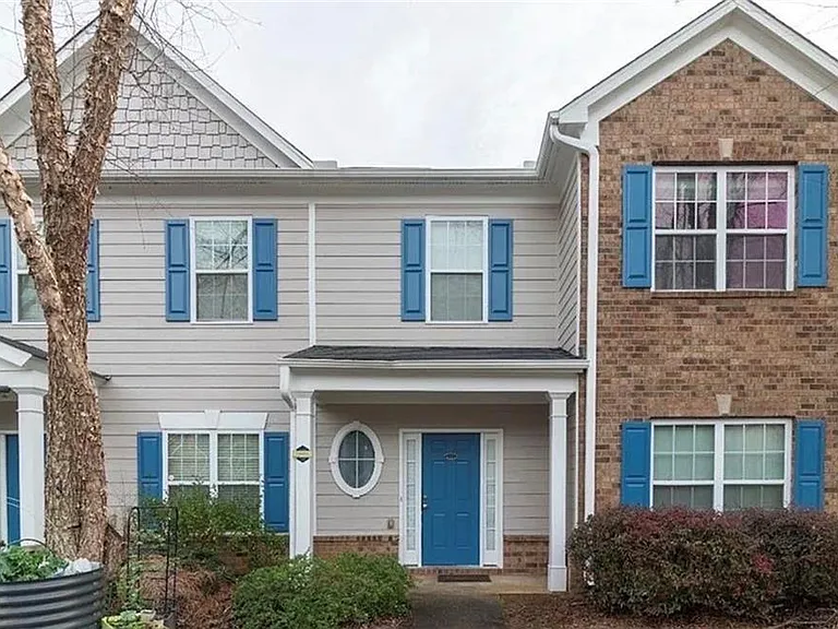 585 McWilliams Rd SE #2301 — Photo 1