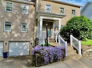 230 N Pitt St, Mercer, PA