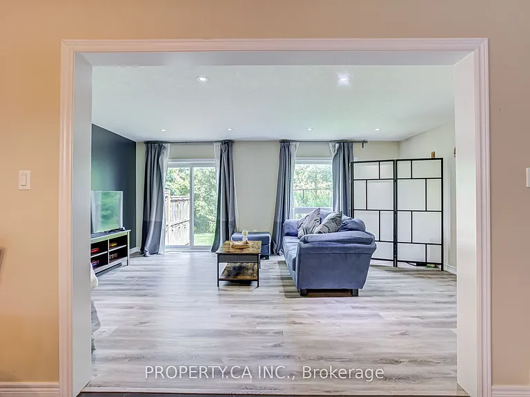 14 Amos Dr #2 — Photo 18