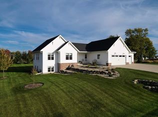 2913 Latigo Trce, Sun Prairie, WI 53590