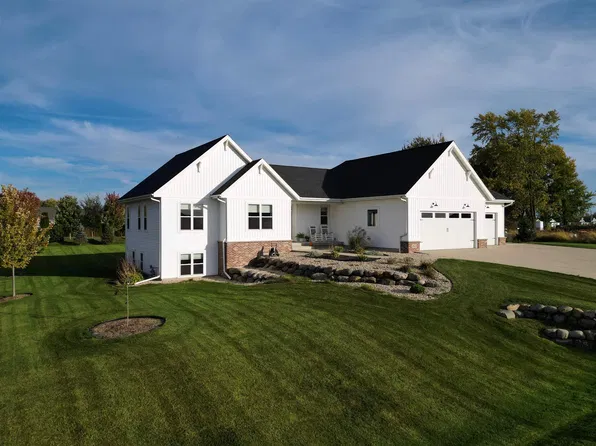 2913 Latigo Trce, Sun Prairie, WI 53590