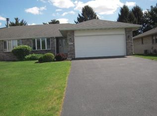 6581 Stonehill Way, Rockford, IL