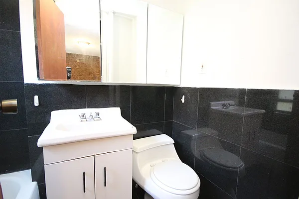 Rented by Compass | media 4