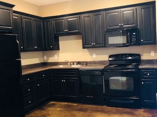 2019 W Nettleton Ave