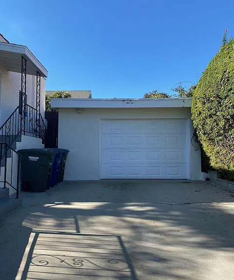 701 W Mariposa Ave — Photo 31