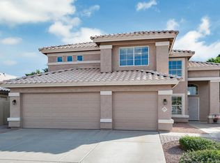 6637 W Via Del Sol Dr, Glendale, AZ 85310