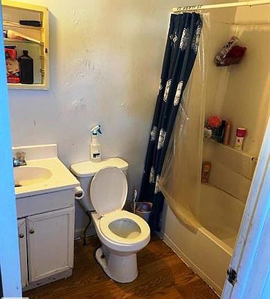 4th image of 27856 Tighe St