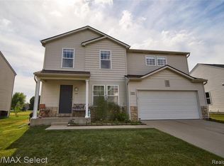 3151 Pine Run Dr, Swartz Creek, MI 48473
