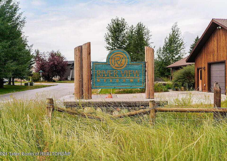 1st image of 500 Snake River Dr #7