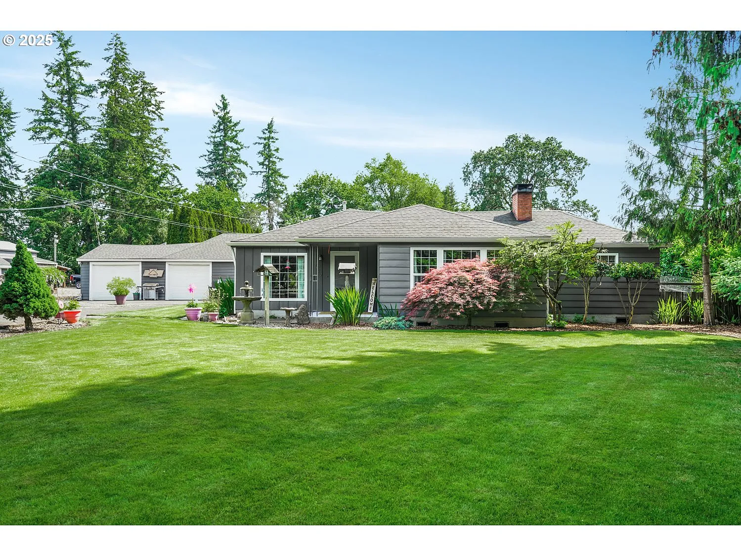 2472 Willamina Ave photo 1