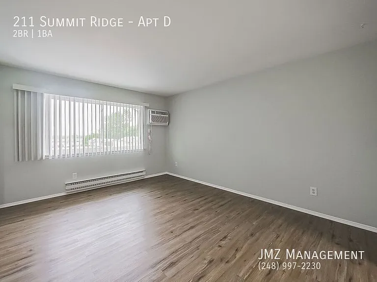211 Summit Rdg #D — Photo 8