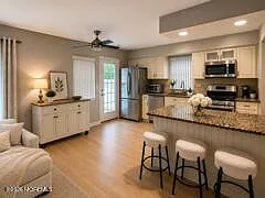43 Sapphire Ln #418 — Photo 2