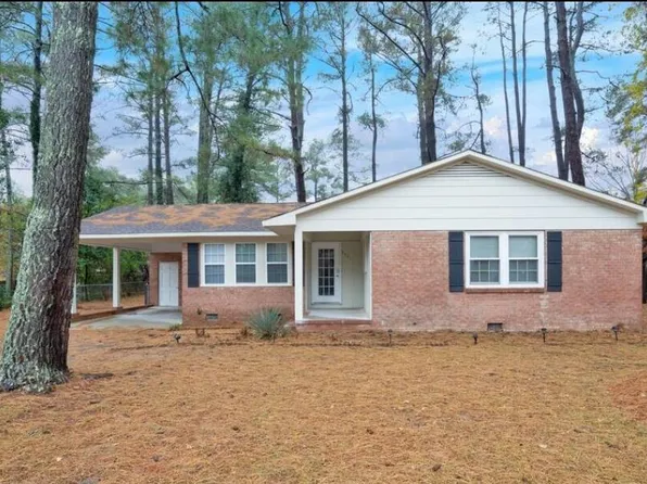 6341 Kincross Ave, Fayetteville, NC 28304