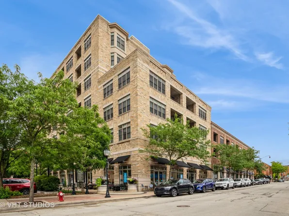 10 S Dunton Ave APT 209, Arlington Heights, IL 60005