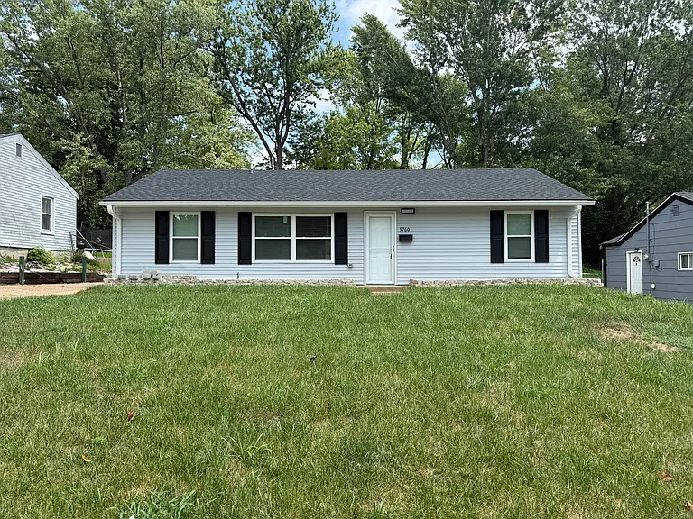 9760 Vickie Pl — Photo 1