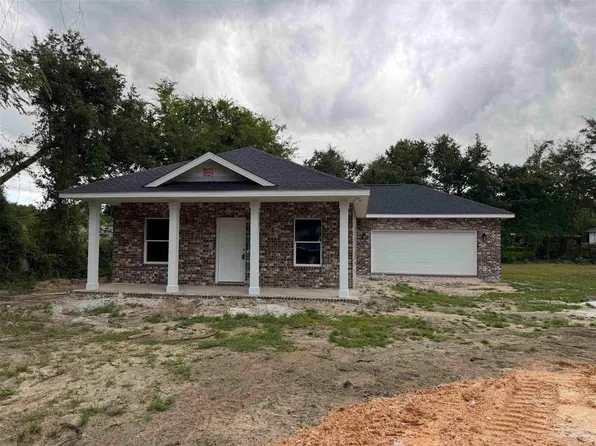3914 Thornton St, Milton, FL 32571