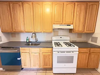 Rented by Bouklis Group