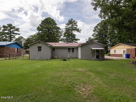 4th image of 115 Trent Circle