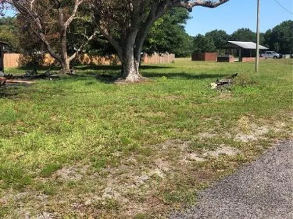 70 S Bow St, Kenansville, FL 34739