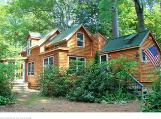 86 Hammonds Grv, Manchester, ME 04351