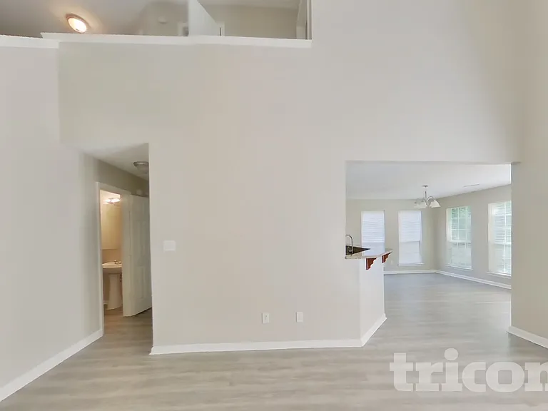 55 Braelinn Creek Ct — Photo 2