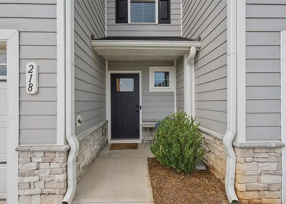 218 Deermont Dr