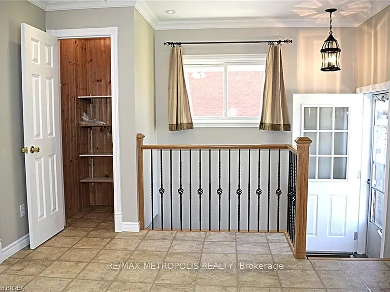 5 McCammon St #UPPER — Photo 14