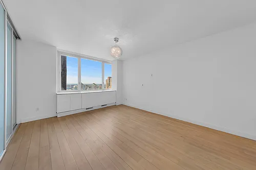 322 W 57th St Photo 1 322 W 57th St Photo 1