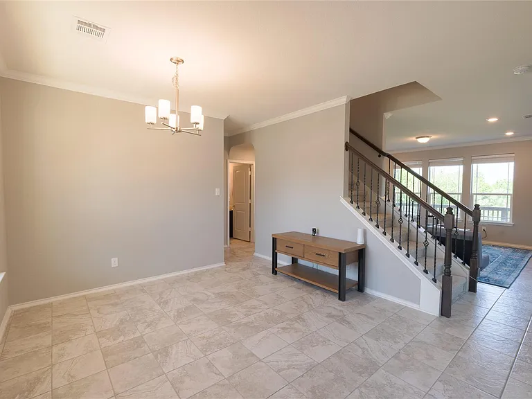 404 Kaden Prince Dr — Photo 4