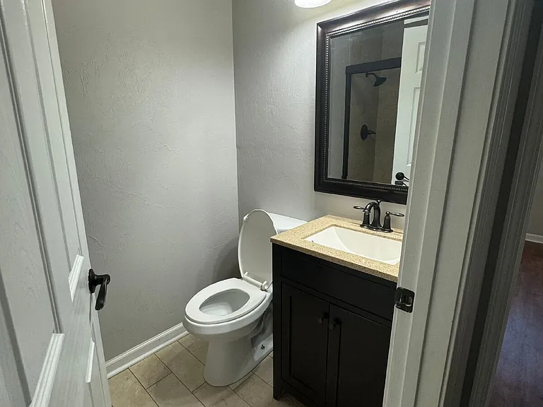 1307 Callen St — Photo 20