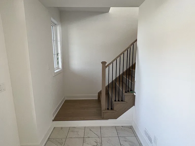 8 Sobczak Dr — Photo 18