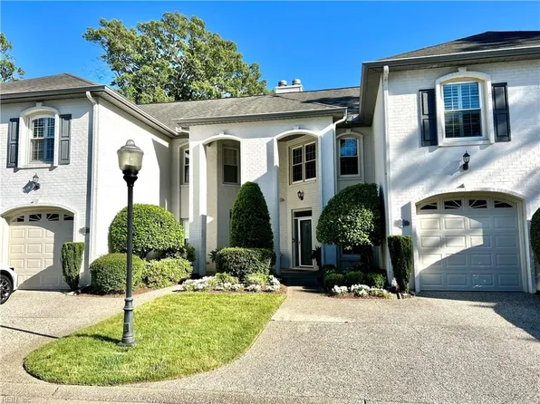1745 Royal Cove Ct, Virginia Beach, VA 23454
