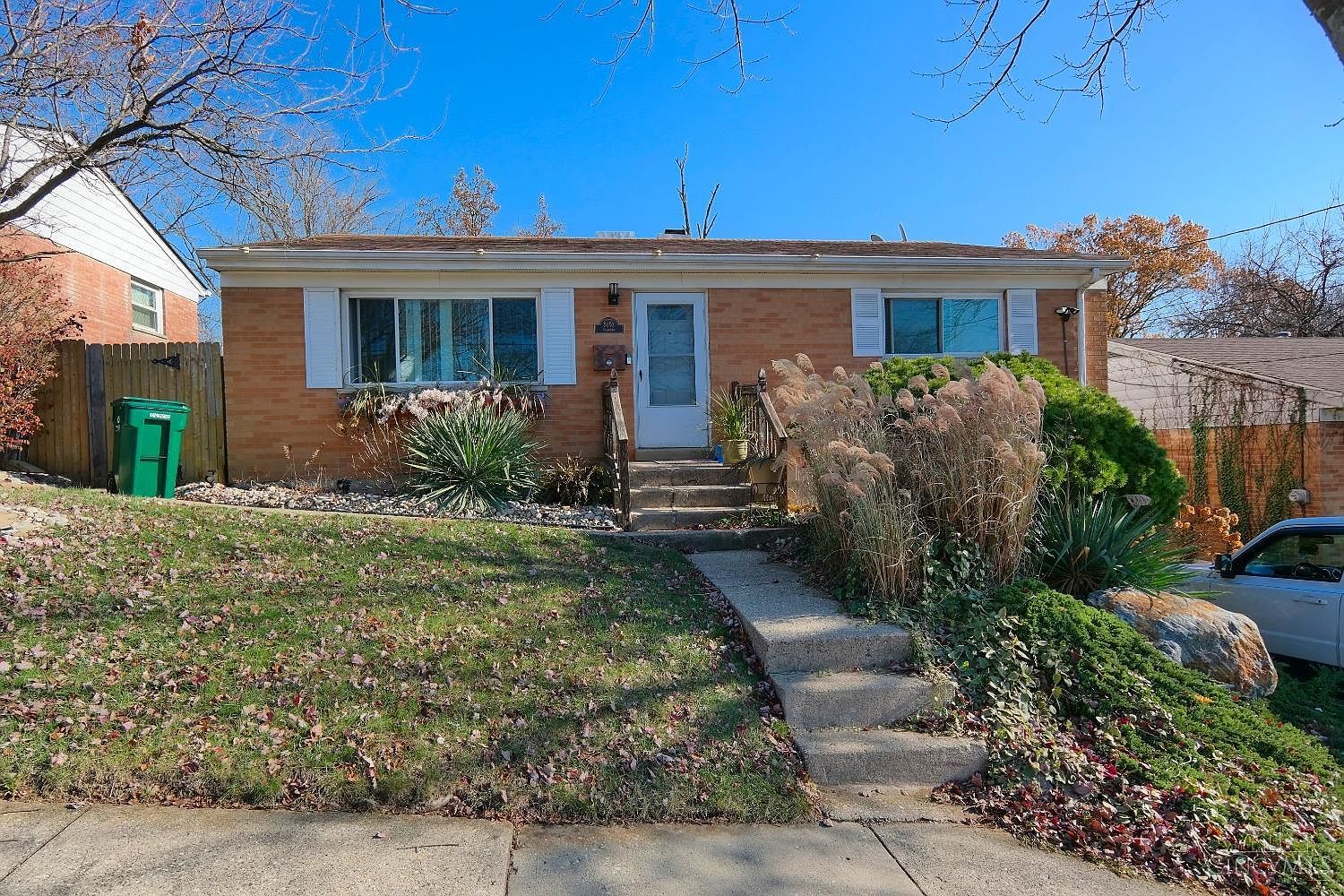 3032 Aquadale Ln, Cincinnati, OH 45211 | Zillow