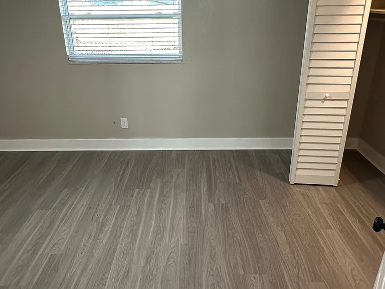 1462 Hamlet Ave — Photo 18