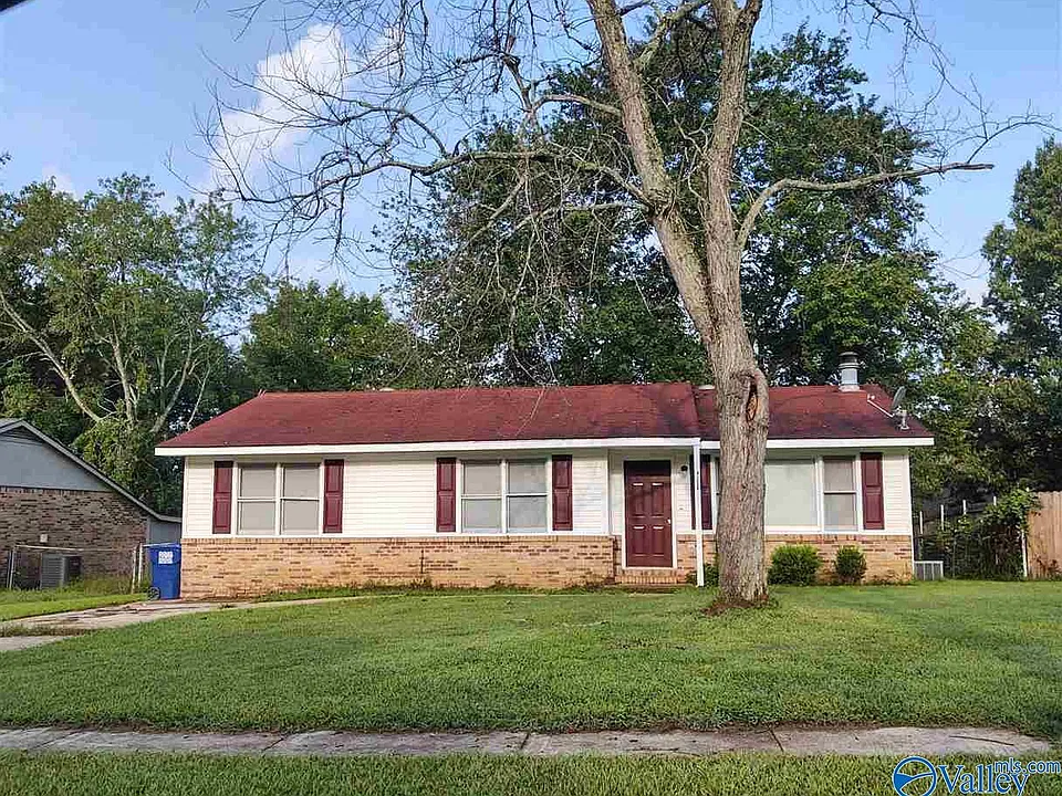 13920 Mariellen Rd SW