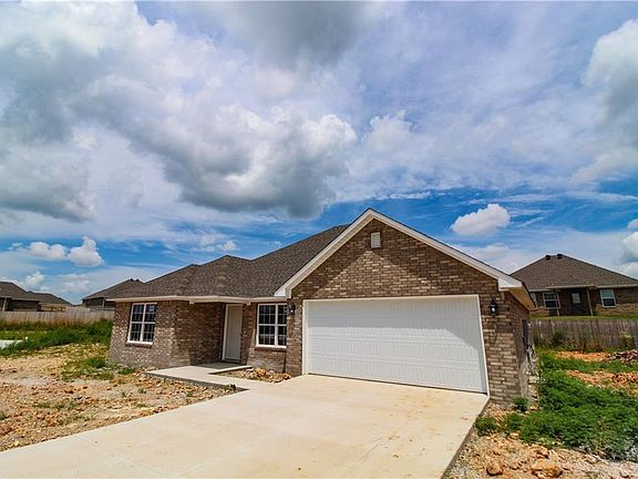 4th image of 2120 Nalani Cir