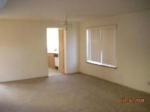 5th image of 23022 37th Ave E