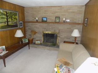 102 Beech Ave, Tiverton, RI 02878