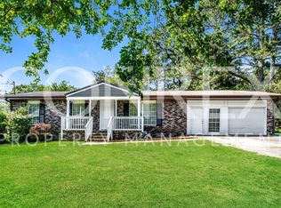 2716 Dellwood Dr, Pell City, AL 35128