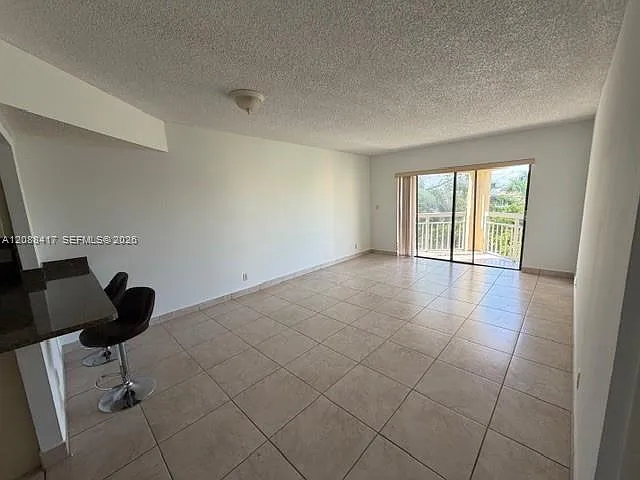 Las Vistas At Doral Condo — Photo 4