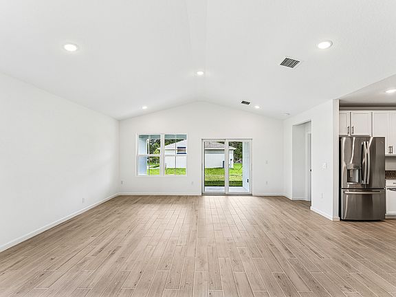Great Room, Dining Area, Kitchen