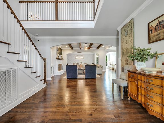 5th image of 3051 Allenwood Dr