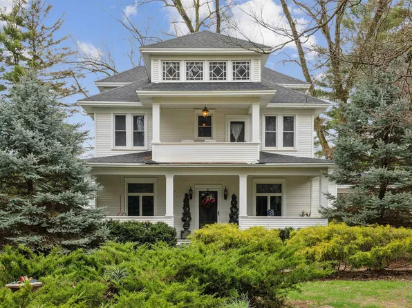 3109 155th St, Fort Atkinson, IA 52144