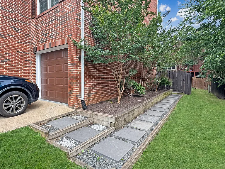 7760 Marshall Heights Ct — Photo 25