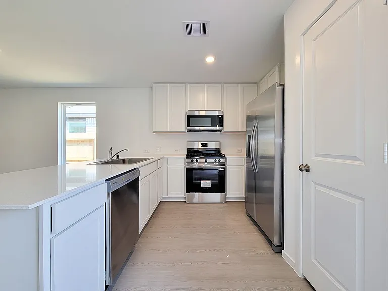 1519 Gardenia Blossom Ln — Photo 11