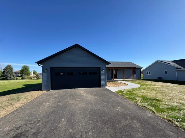 533 Countryside Dr, Stillman Valley, IL 61084