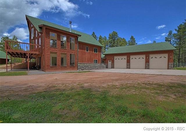 2 story home with full walkout lower level both from front and rear. Large oversized garage.