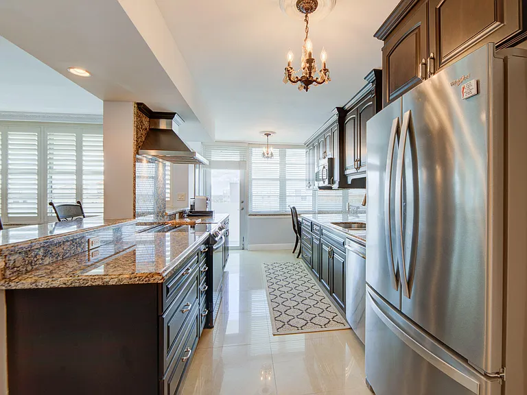 1390 S Ocean Blvd #11D — Photo 34