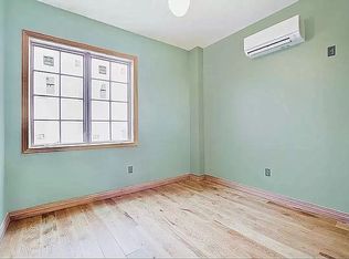 1667 Palmetto St #1CC, Ridgewood, NY 11385